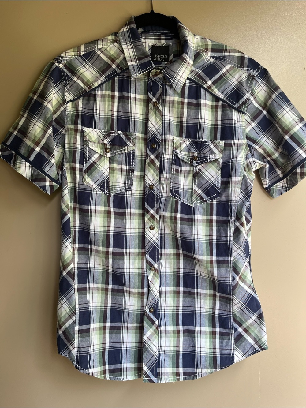 Short-Sleeve Plaid Button-Down/Western Style sz S